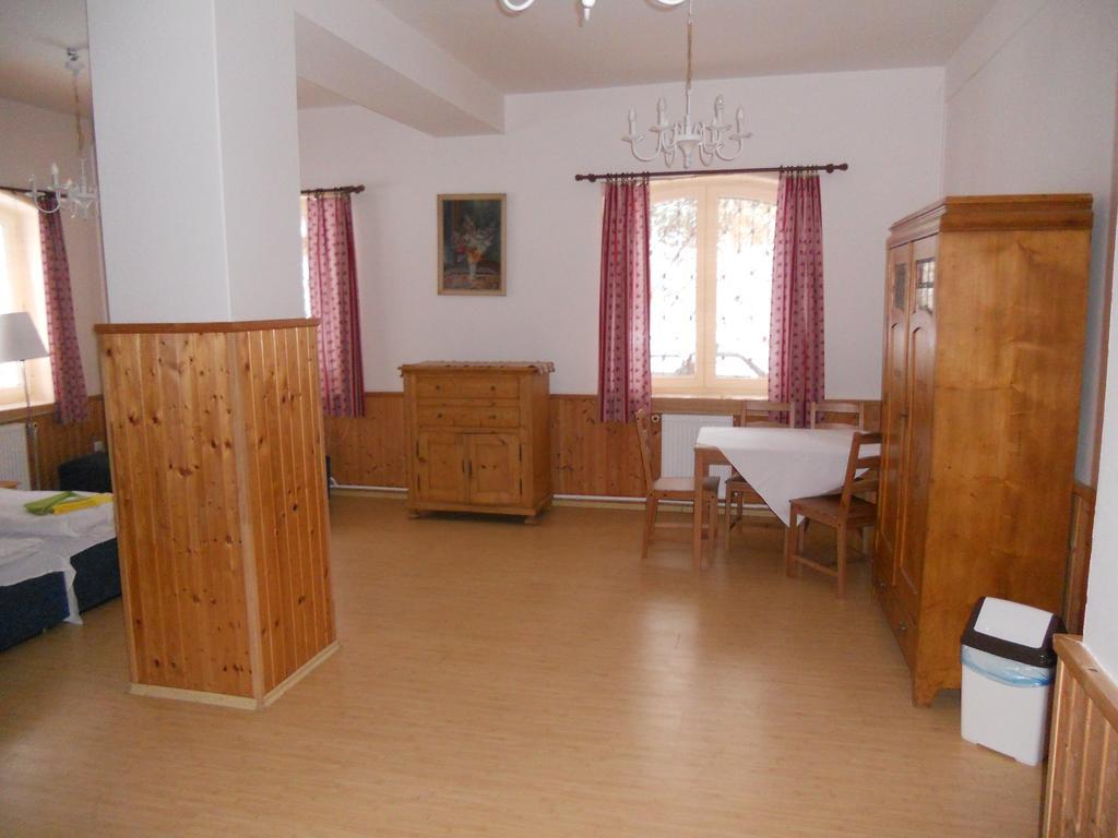 Penzion Kamzik Česká Kamenice エクステリア 写真