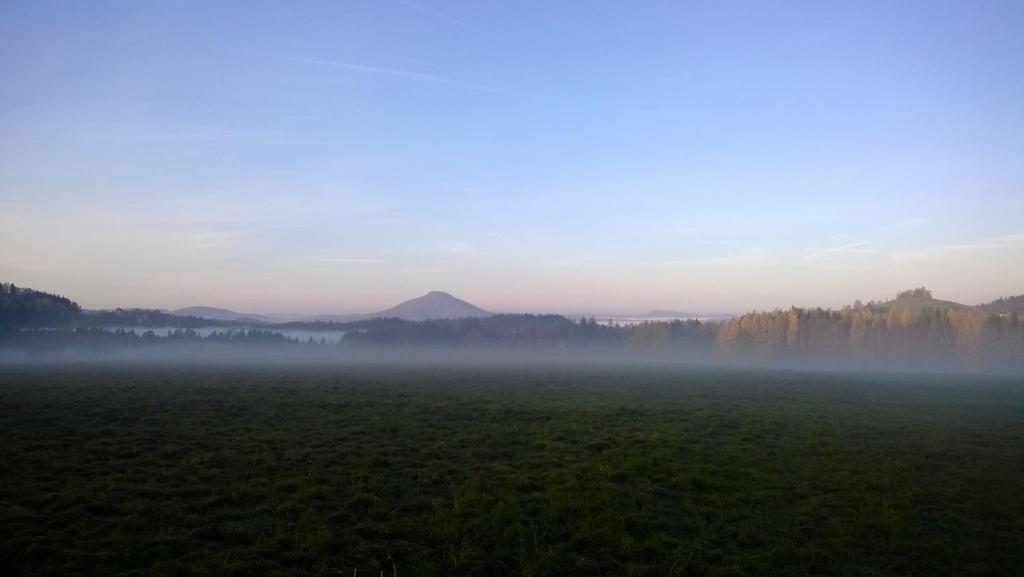 Penzion Kamzik Česká Kamenice エクステリア 写真