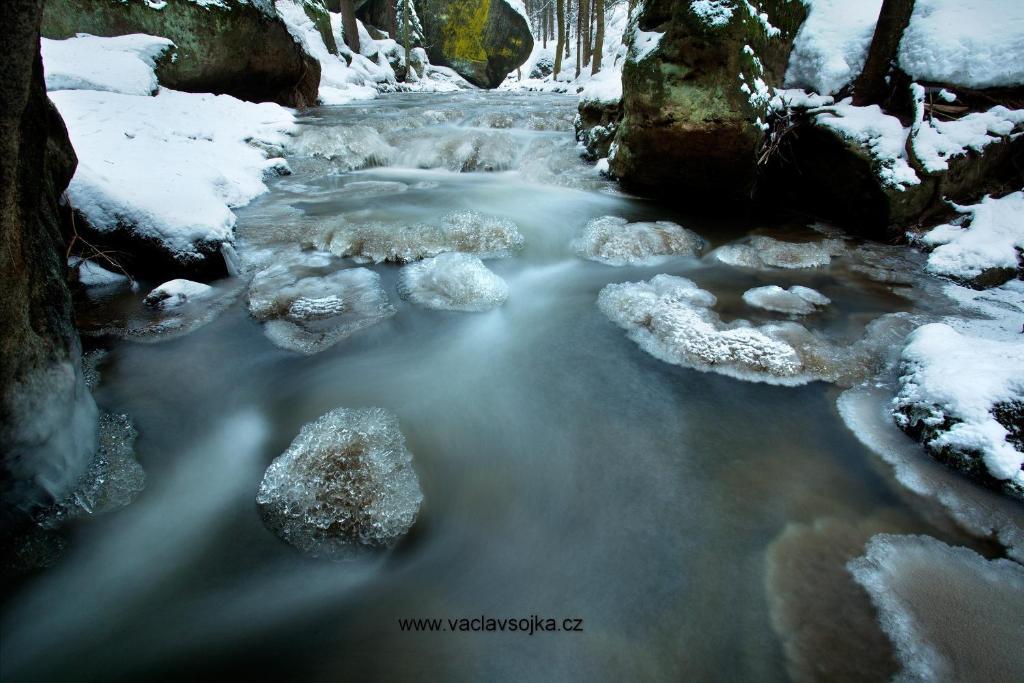 Penzion Kamzik Česká Kamenice エクステリア 写真